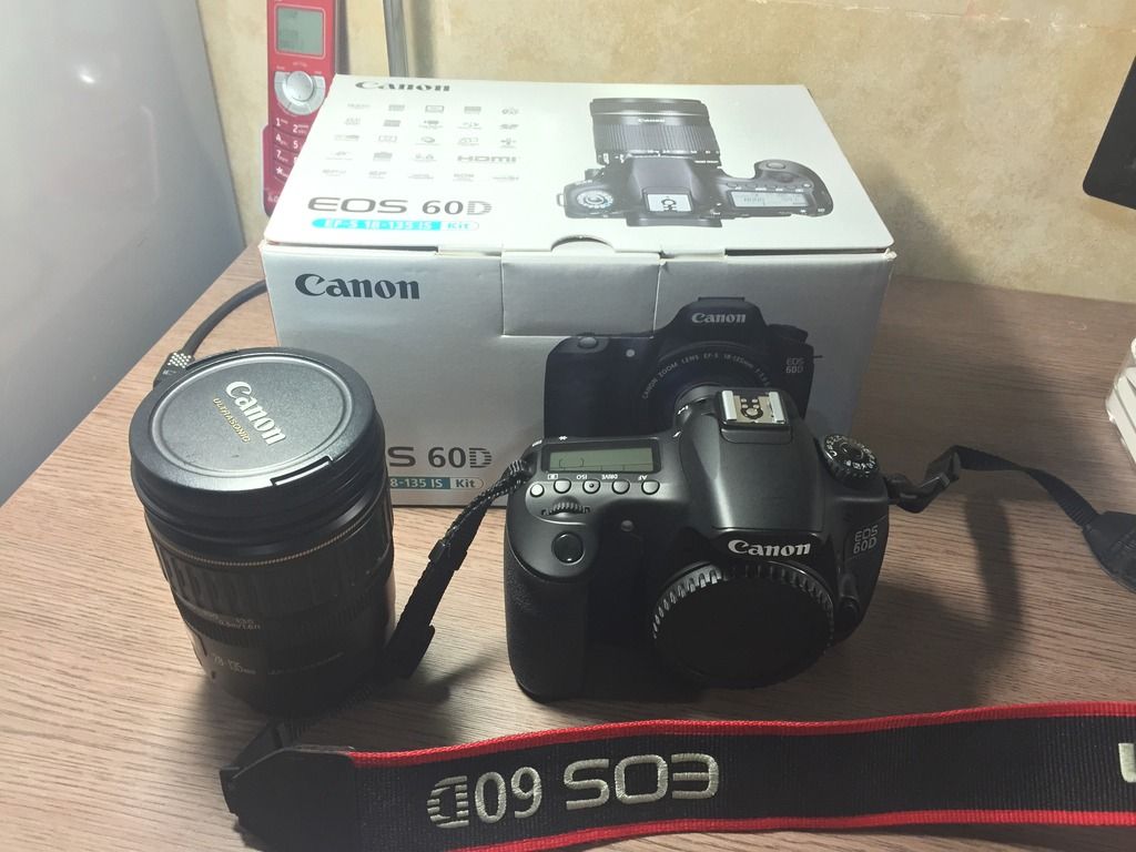 Canon 60d fullbox + lens 28-135 is usm like new giá tốt - 2