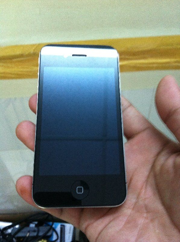 Iphone 4 - 8G/ Black đẹp leng keng giá rẻ ( hình thật)