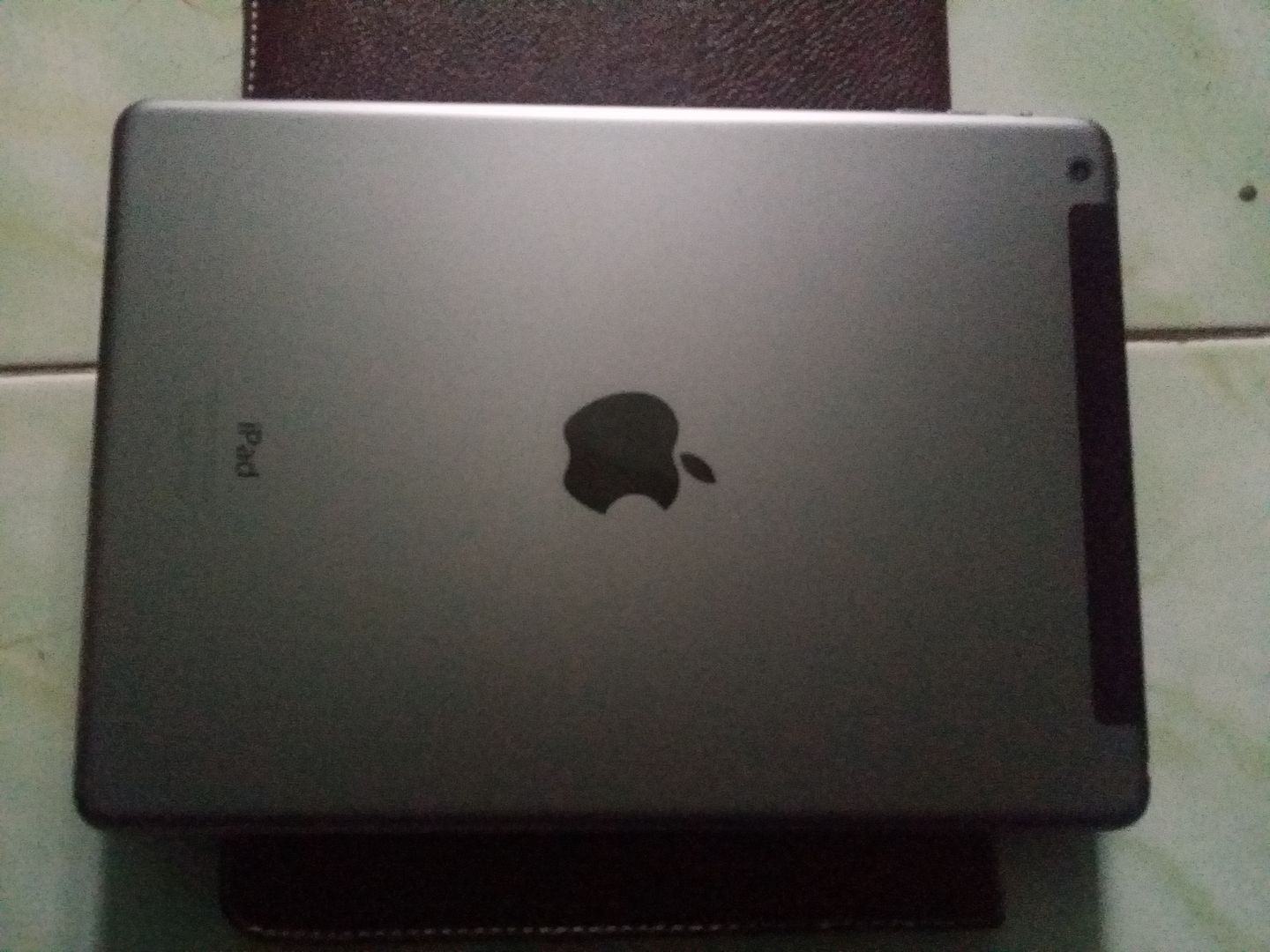 Dọn nhà đăng bán ipad air 4G 32G còn bảo hành gần 5 tháng, macbook air, gear fit... - 6