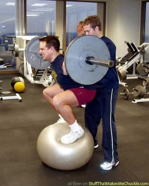 squat_on_balance_ball.jpg